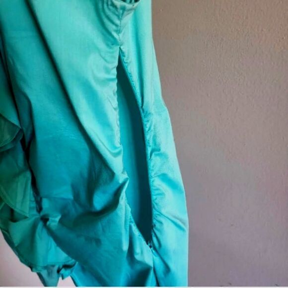 New York & Co. Sleeveless Ruffled Blouse - Picture 3 of 6